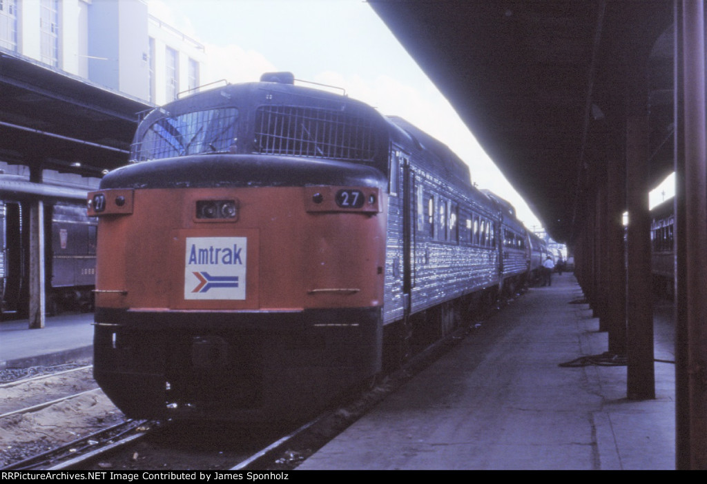 Amtrak 27